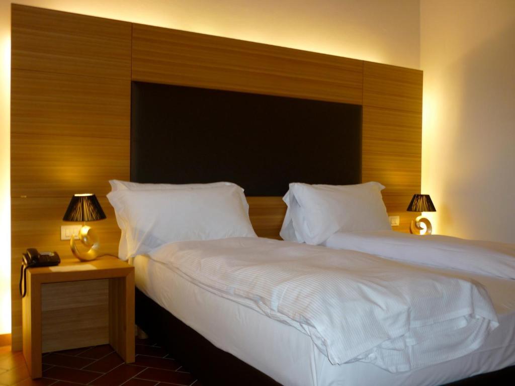 Отель Relais Palazzo Lodron Роверето Номер фото