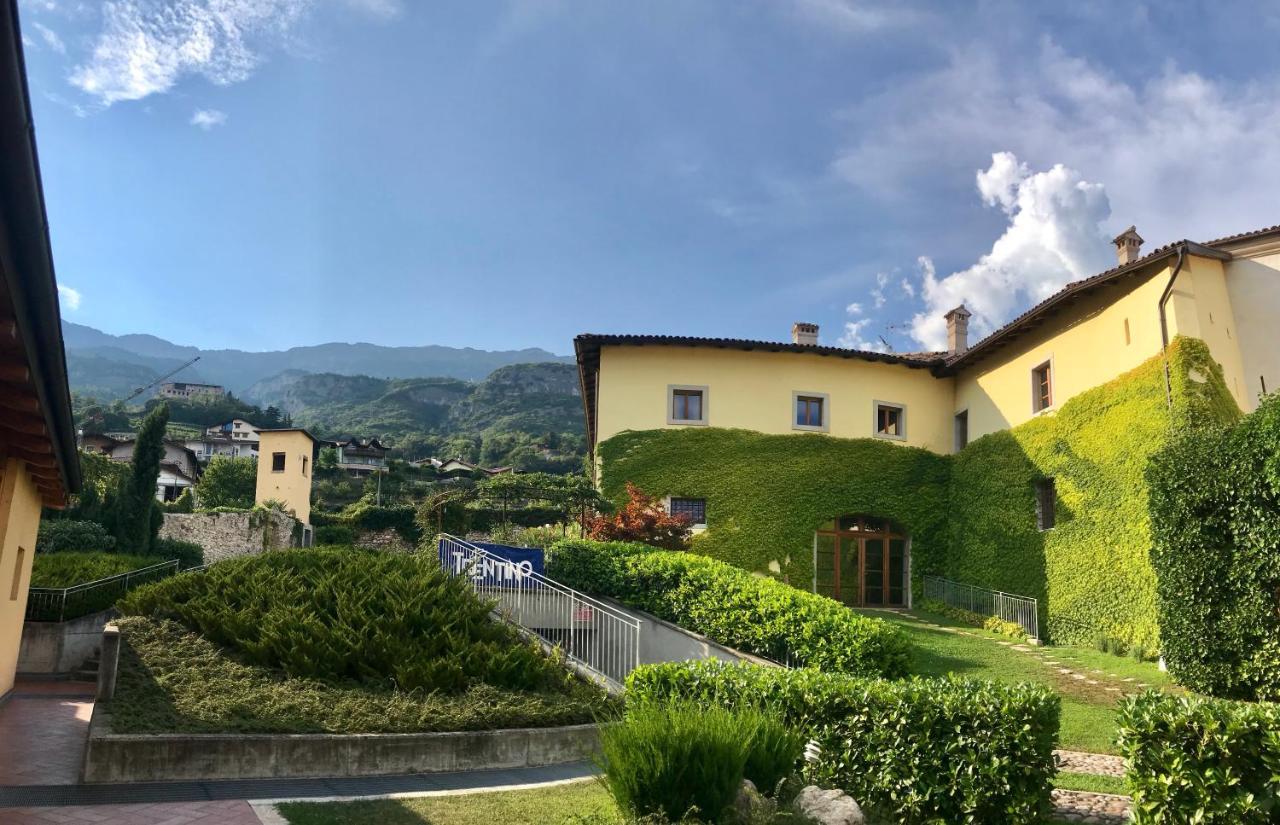 Отель Relais Palazzo Lodron Роверето Экстерьер фото